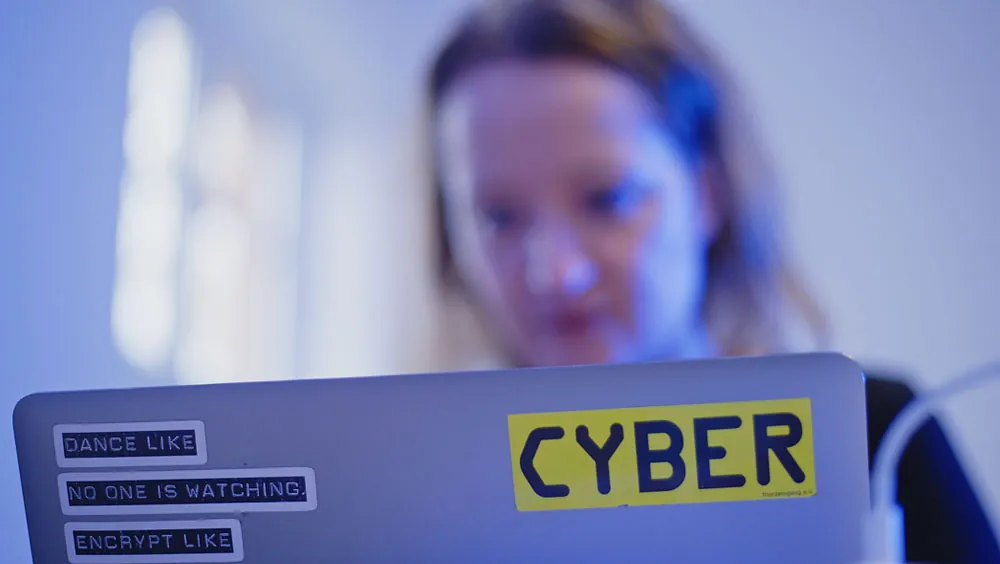 Hacking, Data, Sensoren, open data, share data, Wirtschaft, IT-Anwendungen